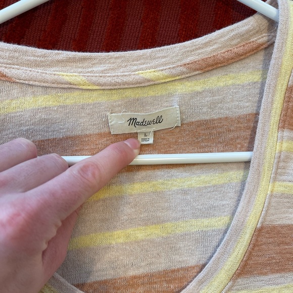 Lot of 9 Womens Tee’s medium/large size - Picture 12 of 16